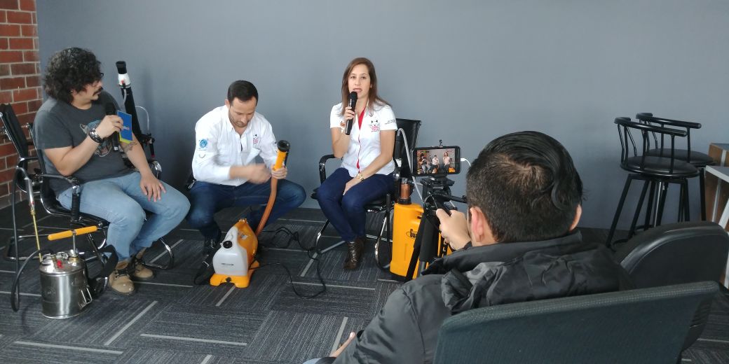 ENTREVISTA REPUBLICA GT FACEBOOK 2