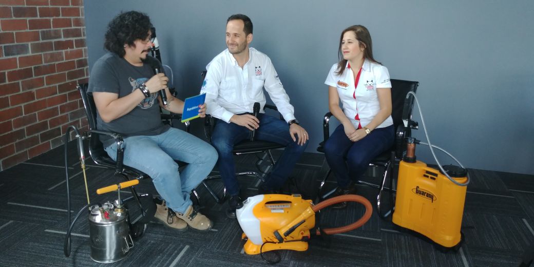 ENTREVISTA REPUBLICA GT FACEBOOK 4